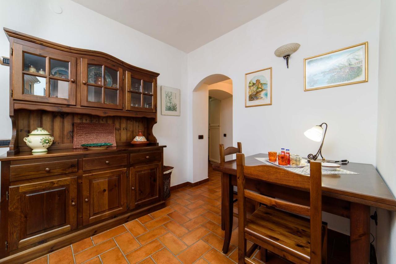 Ferienwohnung Dimora Bibbo Salerno Exterior foto